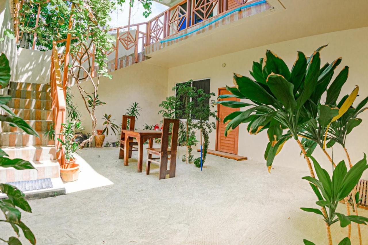 Hotel Water Seven Maafushi Kültér fotó